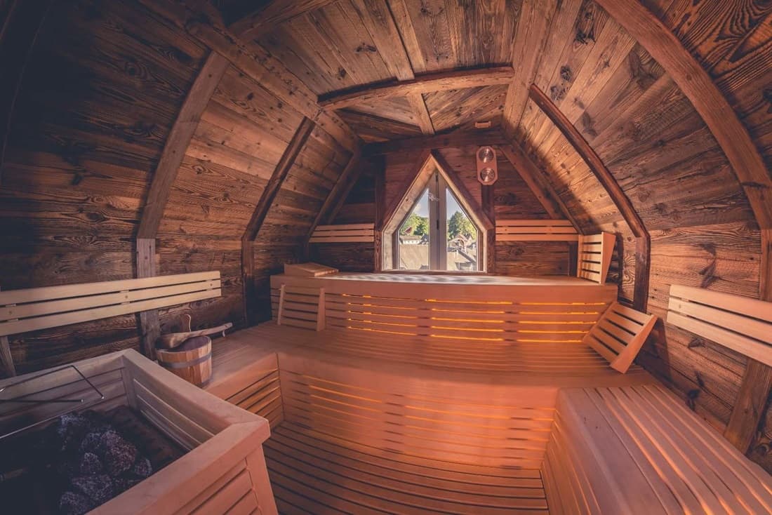 Sauna, Wellness Hotel am Markt Saarburg: Schwitzen in der finnischen Sauna.